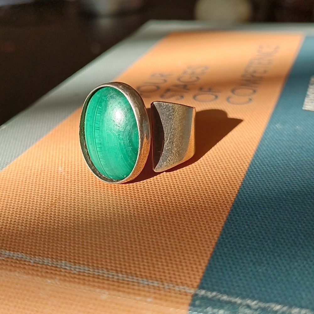 Vintage Green Malachite Sterling Silver Ring 6.5